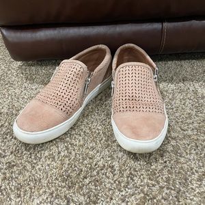 Size 8 tan slip pjs with zipper.